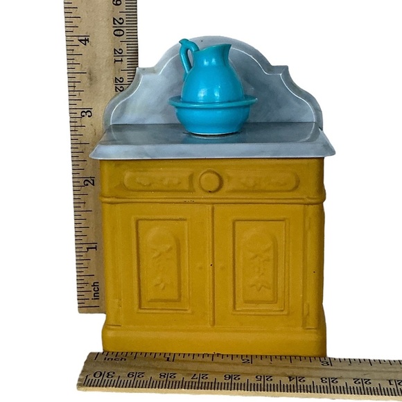 Vintage Avon Victorian Washstand Pitcher Glass Bottle Decanter Collectible 1970s - Picture 7 of 16